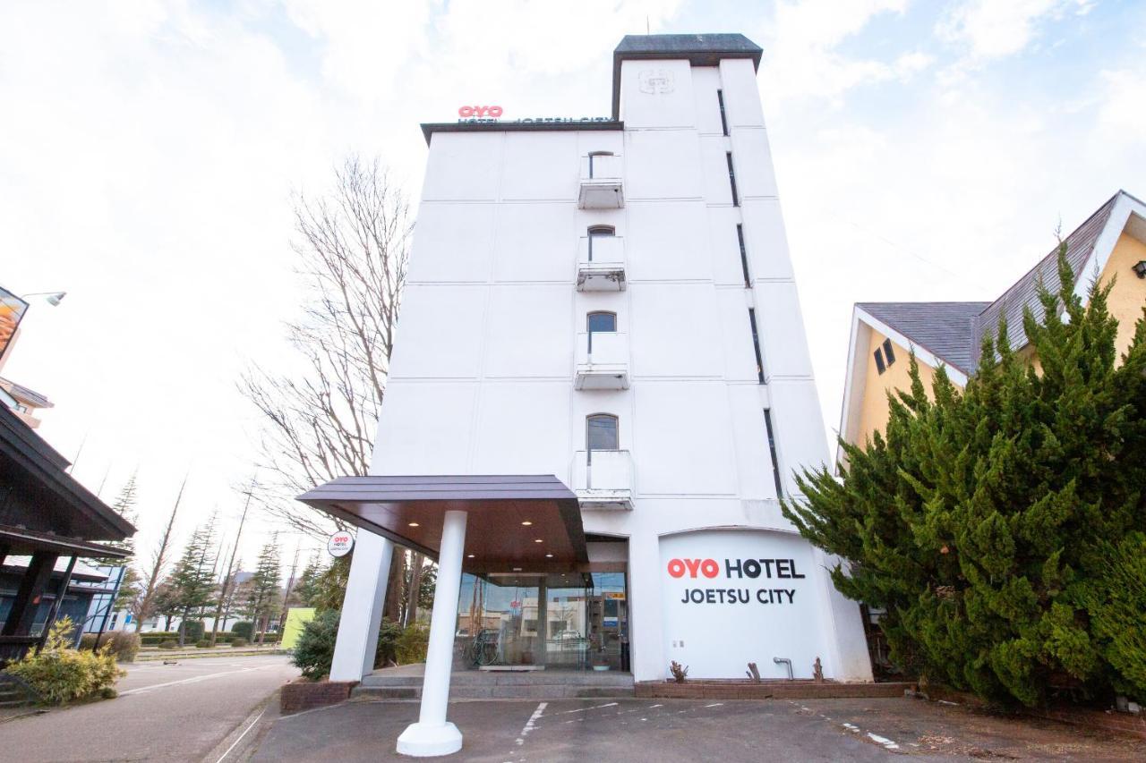 Oyo Joetsu City Hotel Kasugayama Exterior foto
